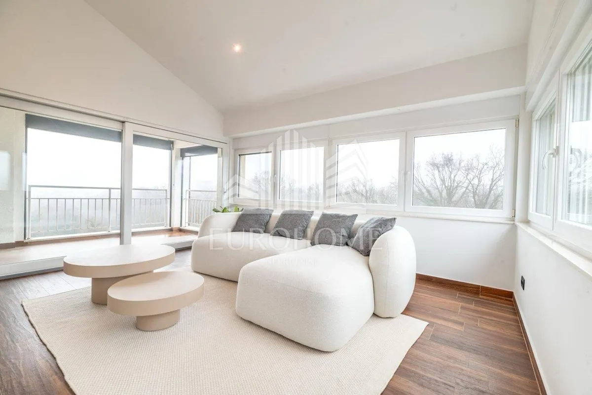 Apartment - Maksimir, 215m2