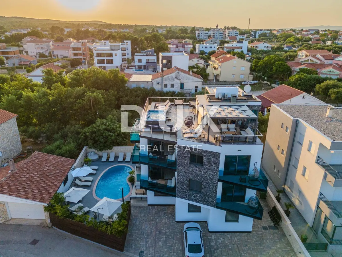 Kuća - Vir, 550m2