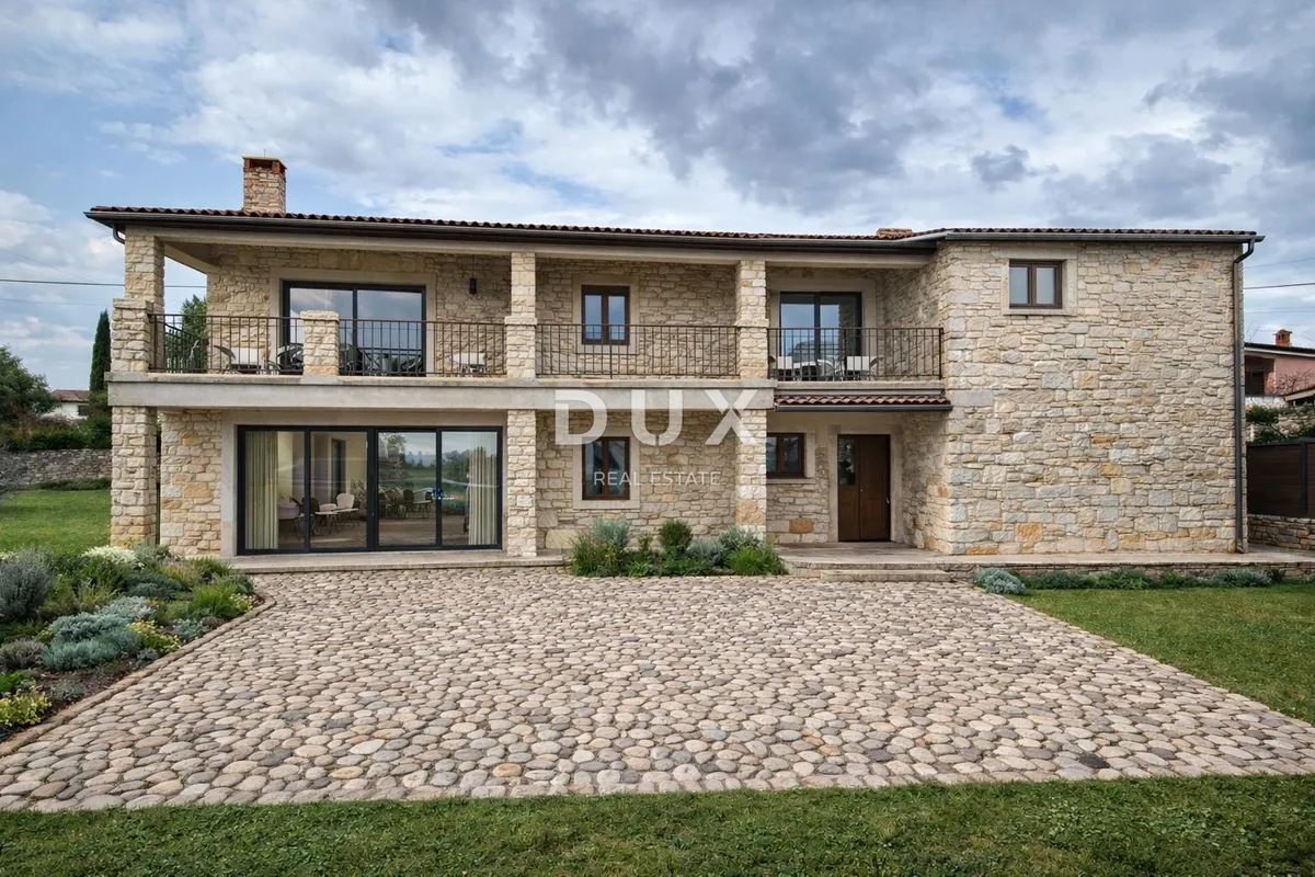 Kuća - Marčana, 190m2