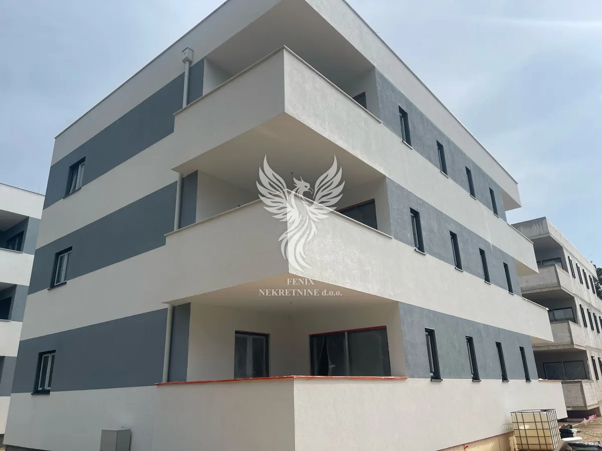 Stan - Pakoštane, 70m2