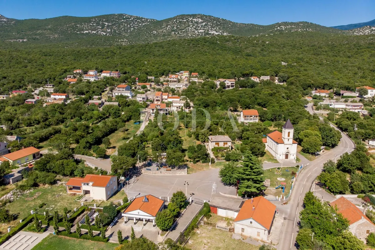 Zemljište - Novi Vinodolski, 1732m2