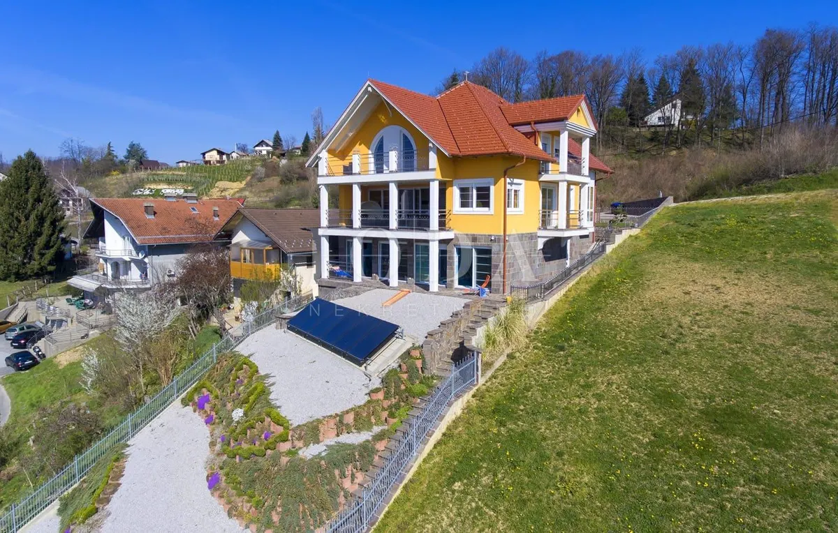 House - Varaždinske Toplice, 609m2
