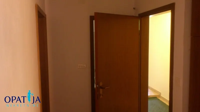 Kuća - Lovran, 370m2