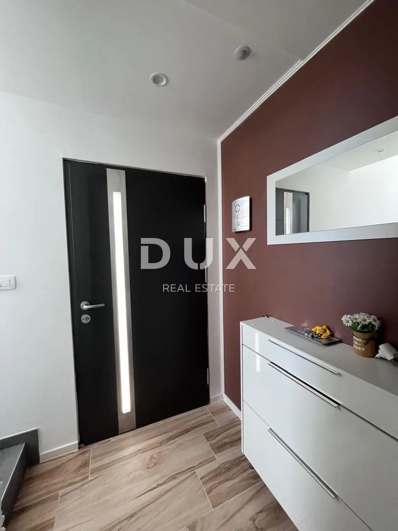 Kuća - Vodice, 150m2