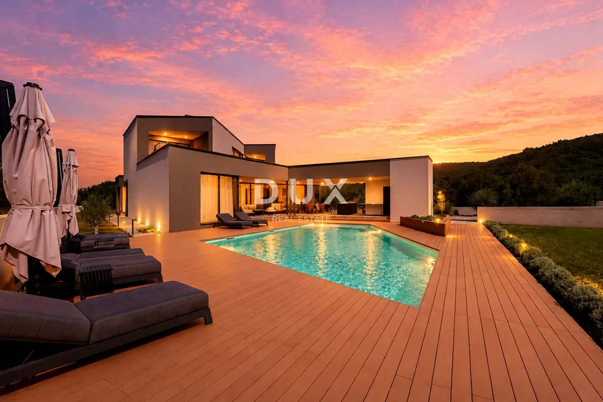 House - Labin, 500m2