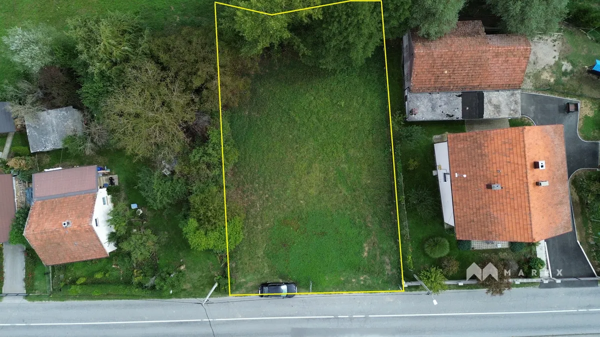 Zemljište - Radoboj, 720m2