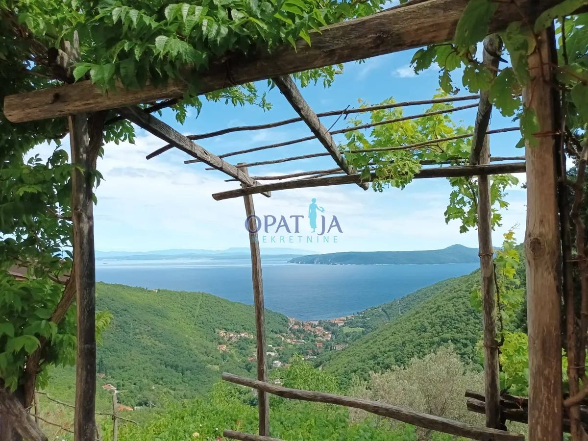 Kuća - Mošćenička Draga, 140m2