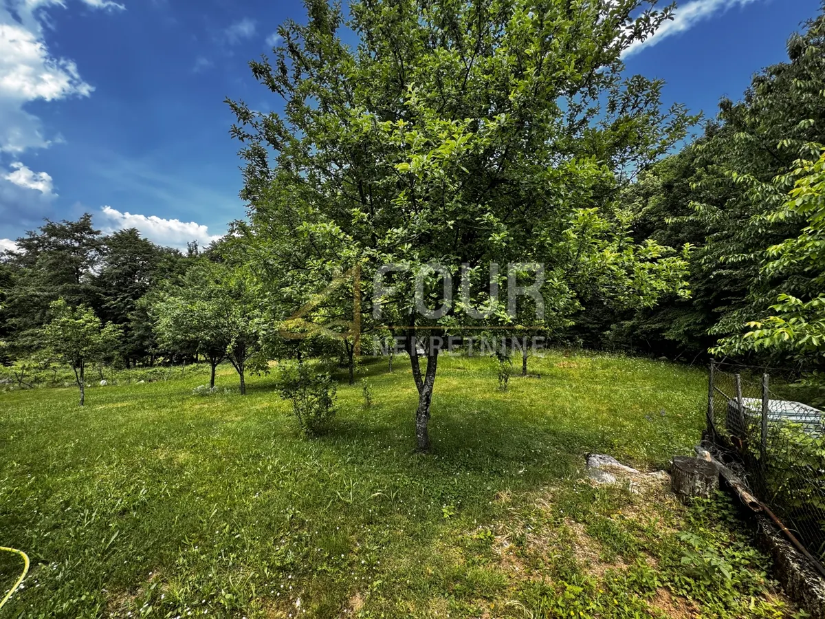 Zemljište - Matulji, 2043m2