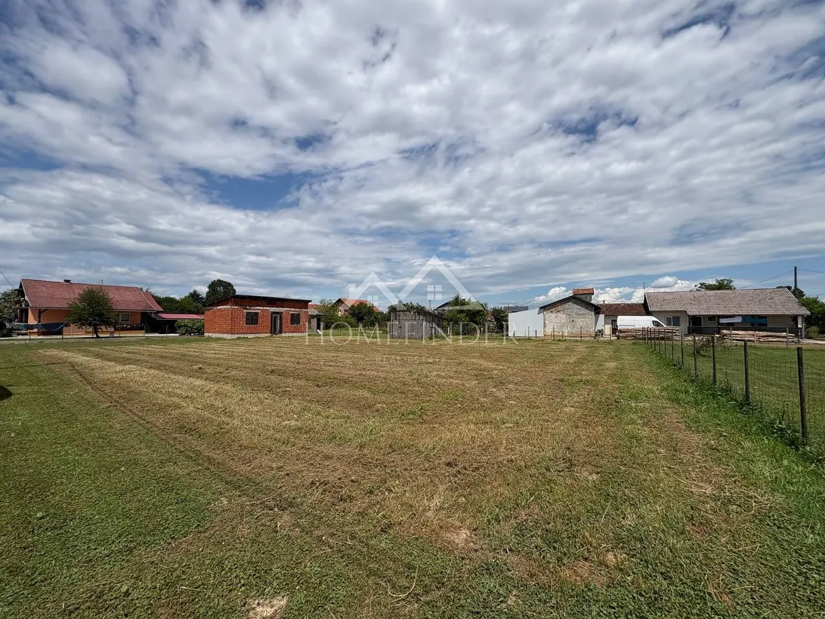 Zemljište - Sisak - Okolica, 671m2