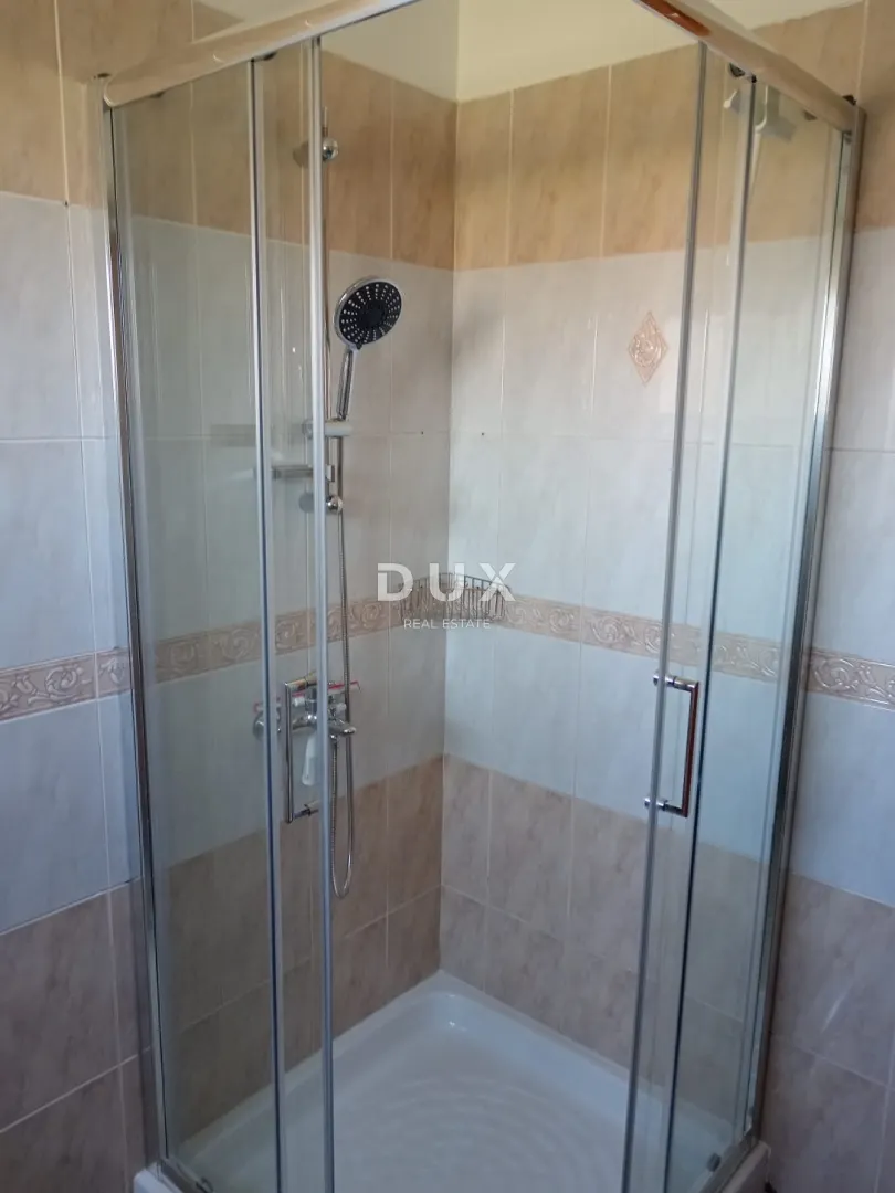 Kuća - Ližnjan, 500m2