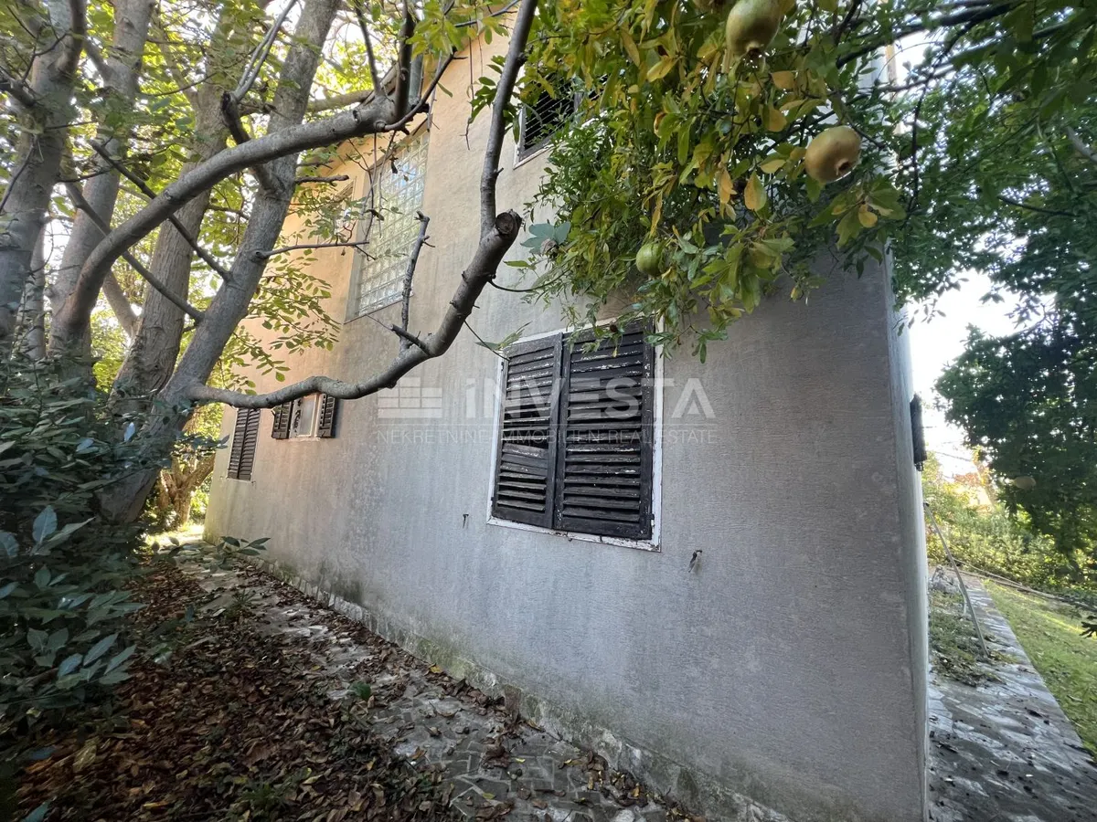 Kuća - Fažana, 200m2