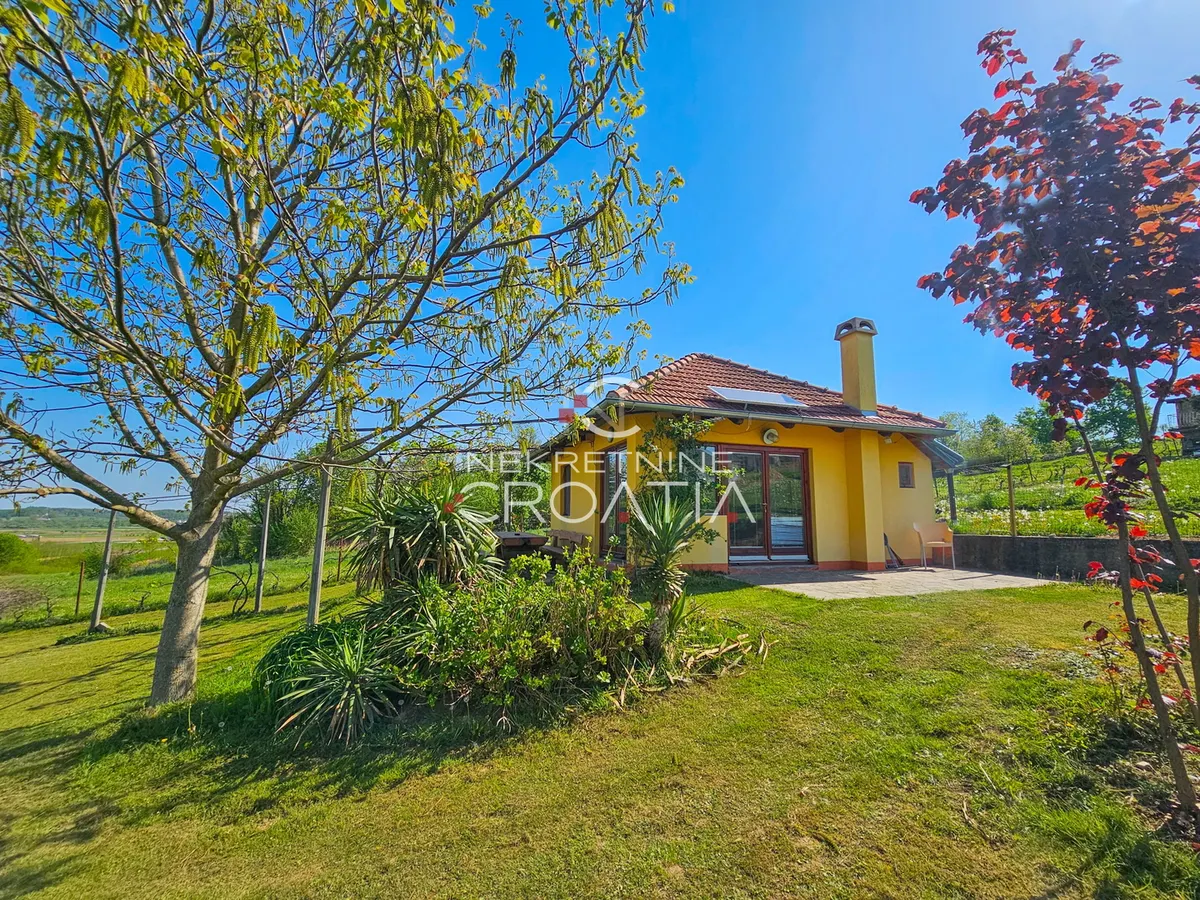 House - Ivanec, 37m2