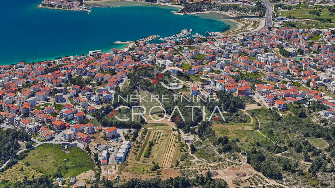 Zemljište - Podstrana, 1500m2