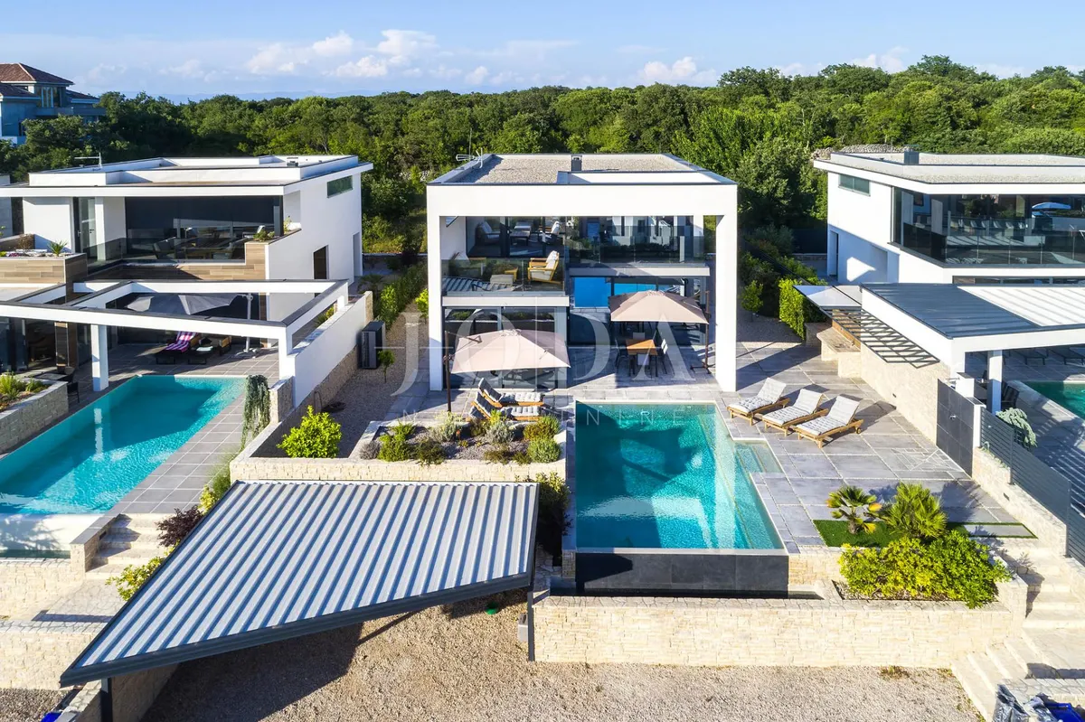 Kuća - Krk, 250m2