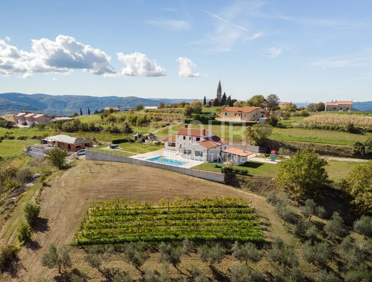 Kuća - Buzet, 159m2