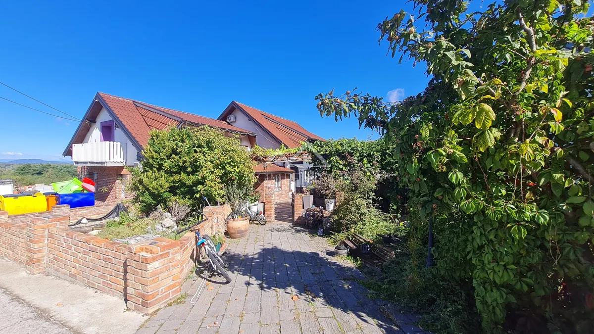 Kuća - Bistra, 250m2