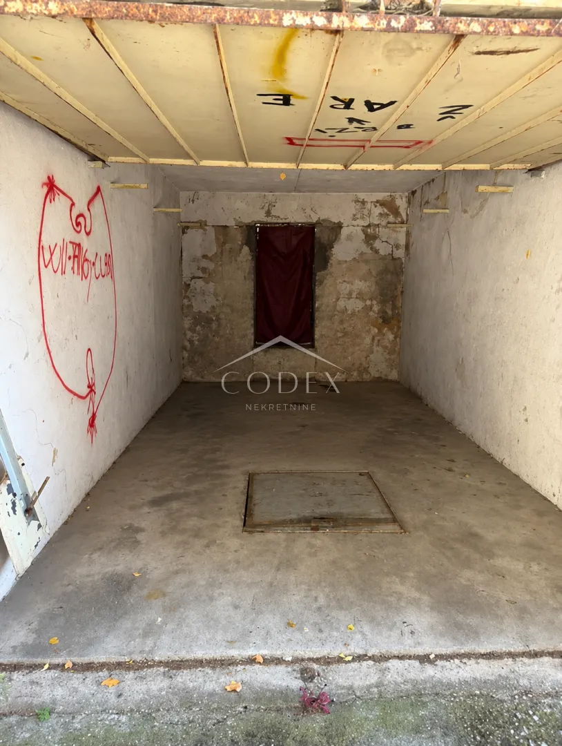 Garage - Rijeka, 16m2
