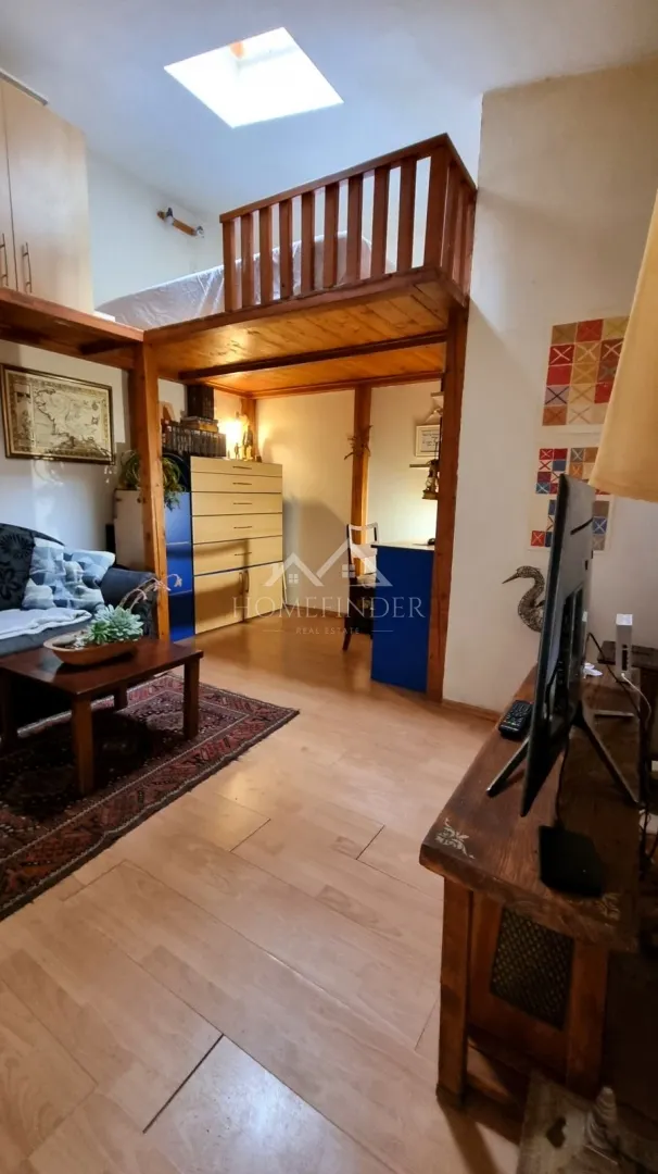 Apartment - Donji Grad, 58m2