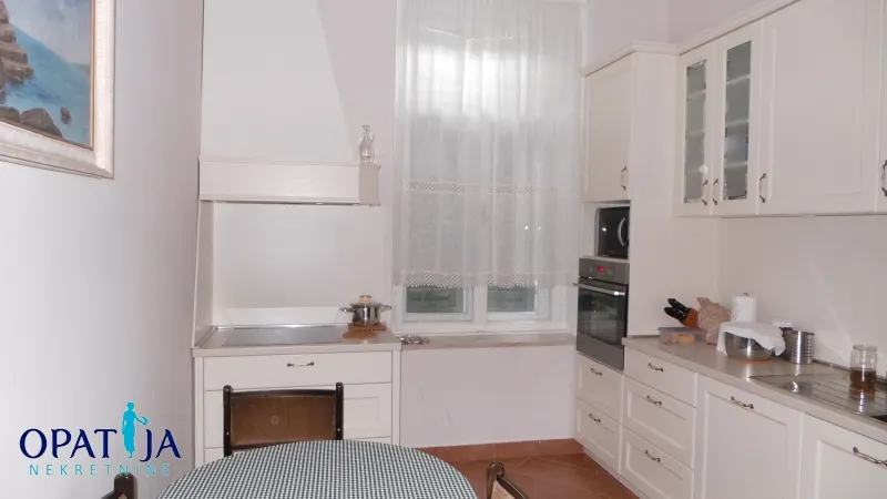 Stan - Opatija, 180m2