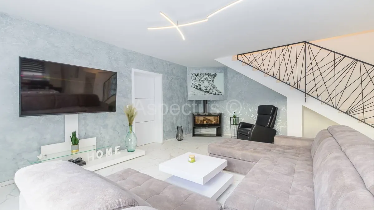 House - Vodnjan, 243m2