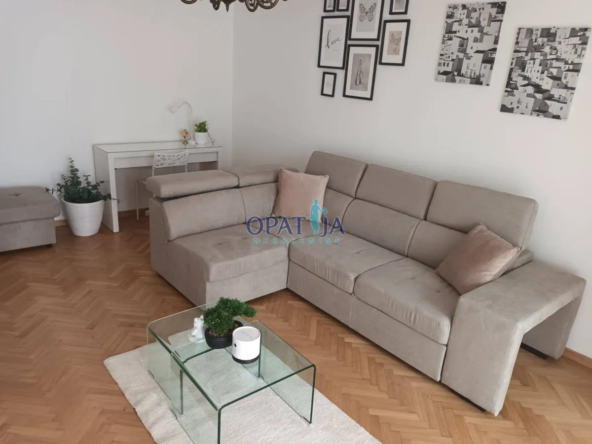 Stan - Opatija, 68m2