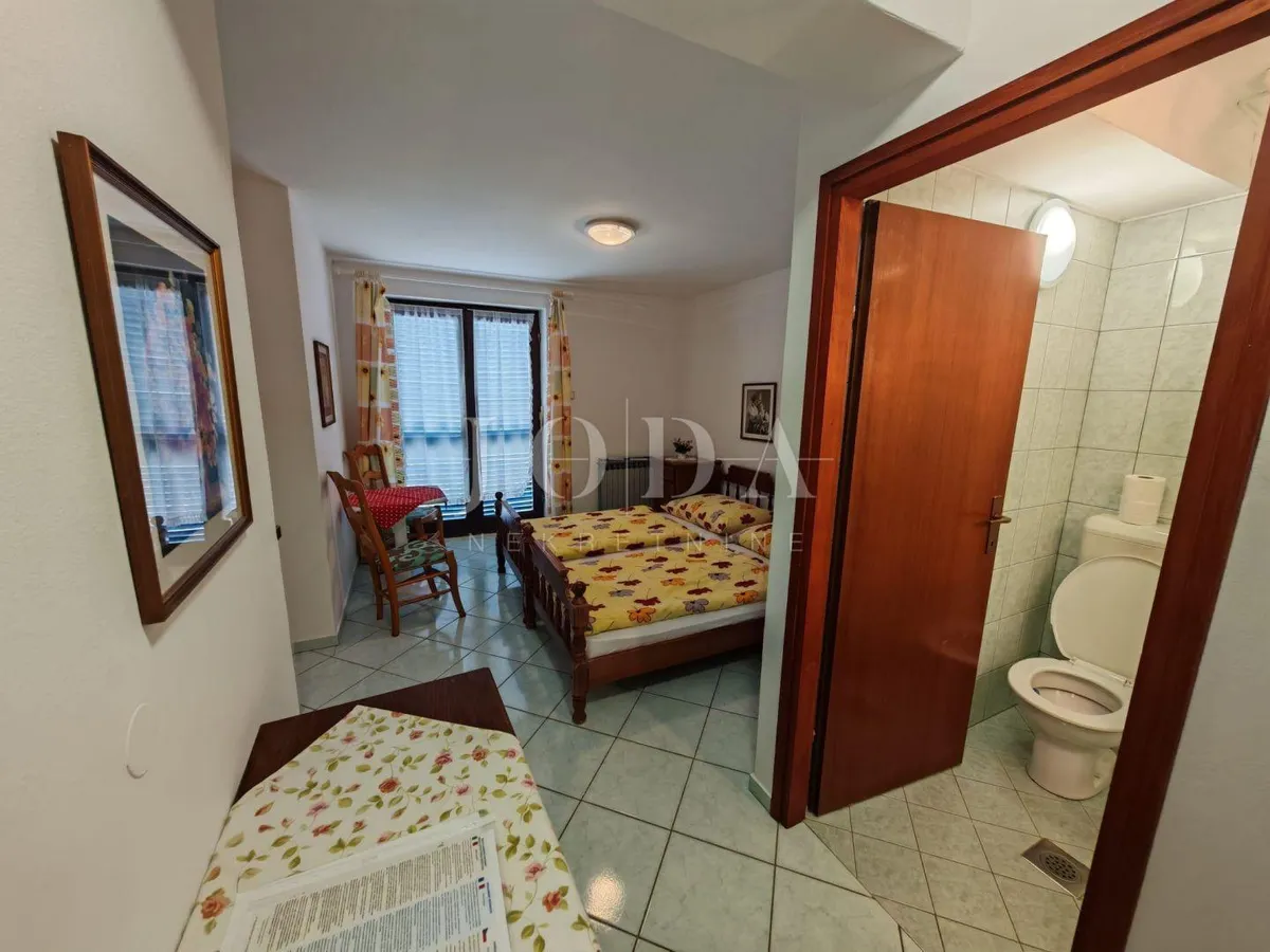 House - Crikvenica, 400m2