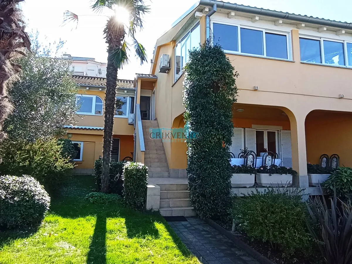 Kuća - Malinska-Dubašnica, 170m2