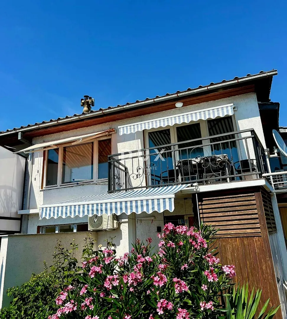 Kuća - Kraljevica, 250m2