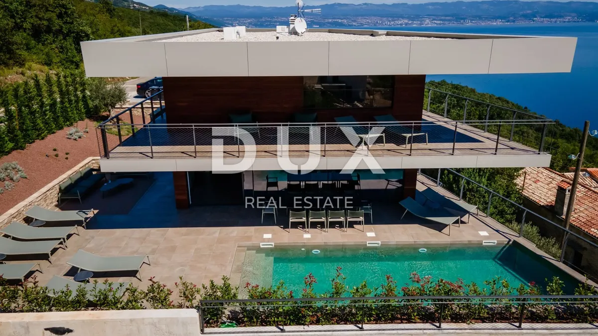 Kuća - Mošćenička Draga, 560m2