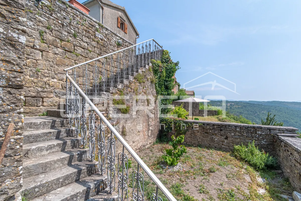 Kuća - Oprtalj, Oprtalj, Oprtalj, 154m2