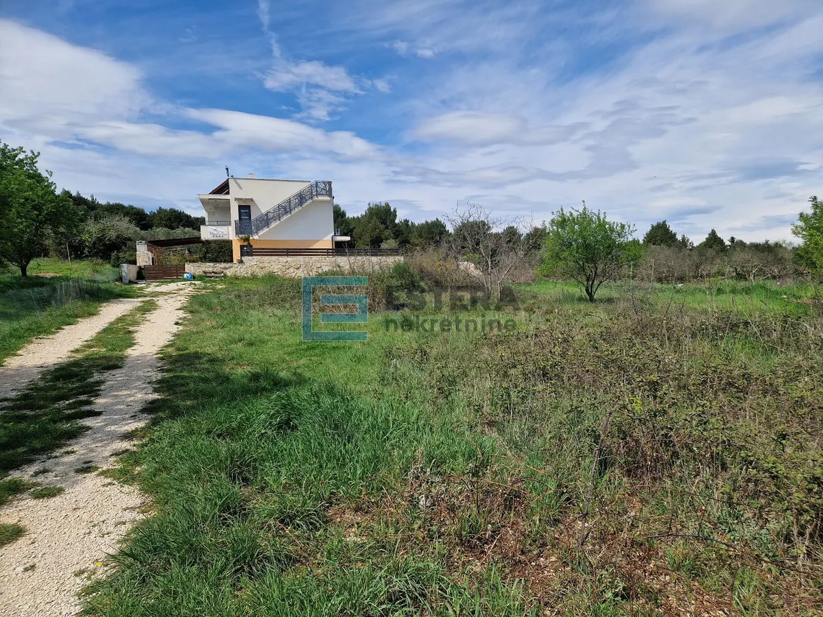 Zemljište - Pakoštane, 500m2
