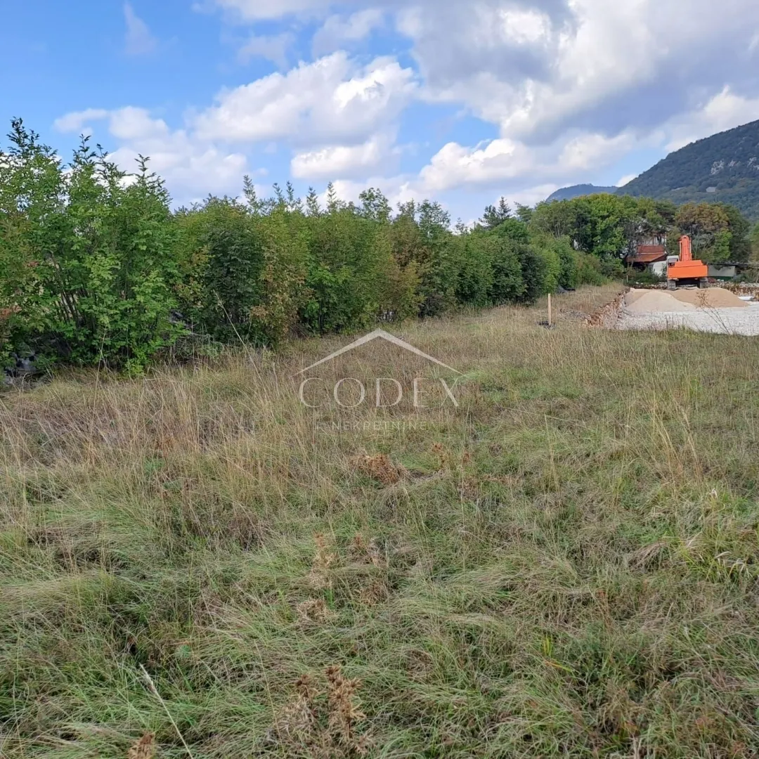 Zemljište - Lupoglav, 1999m2