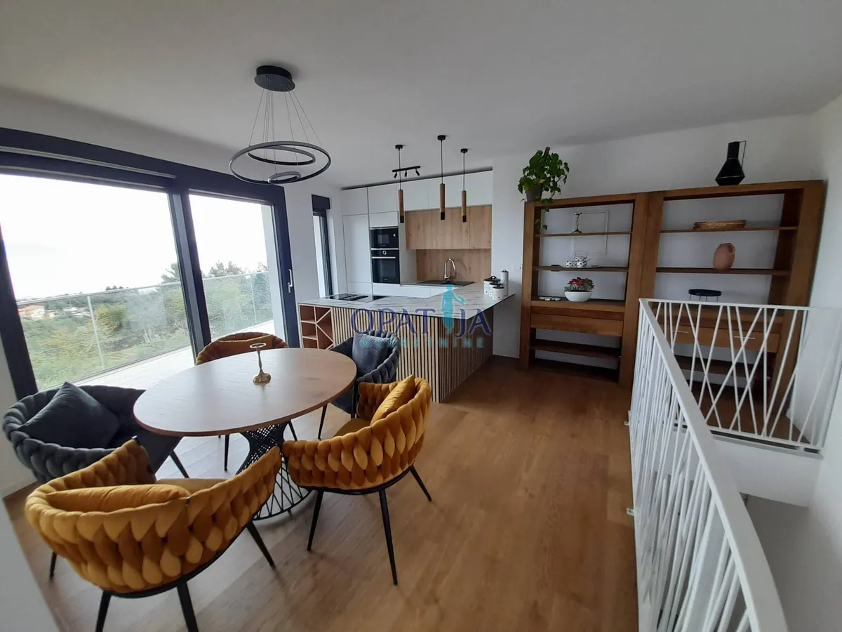 Stan - Opatija - Okolica, 99m2