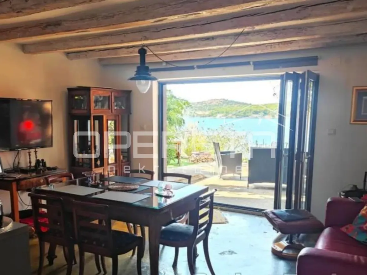 Kuća - Zagrađe, Šibenik, Šibenik, 88m2