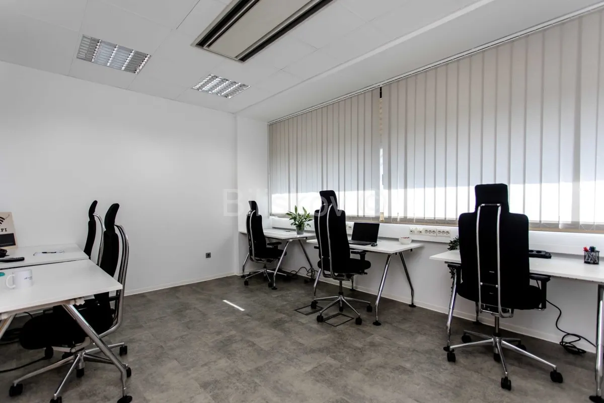 Poslovni Prostor - Smrdečac, Split, 18.5m2