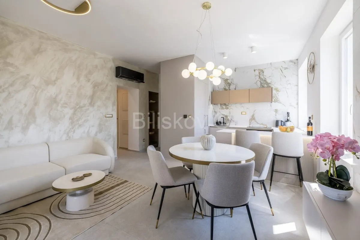 Stan - Bačvice, Split, 68m2