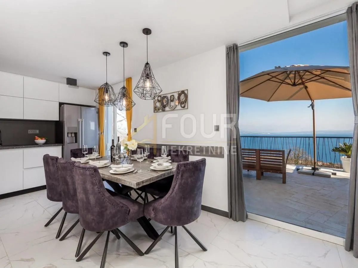 Kuća - Opatija - Okolica, 180m2