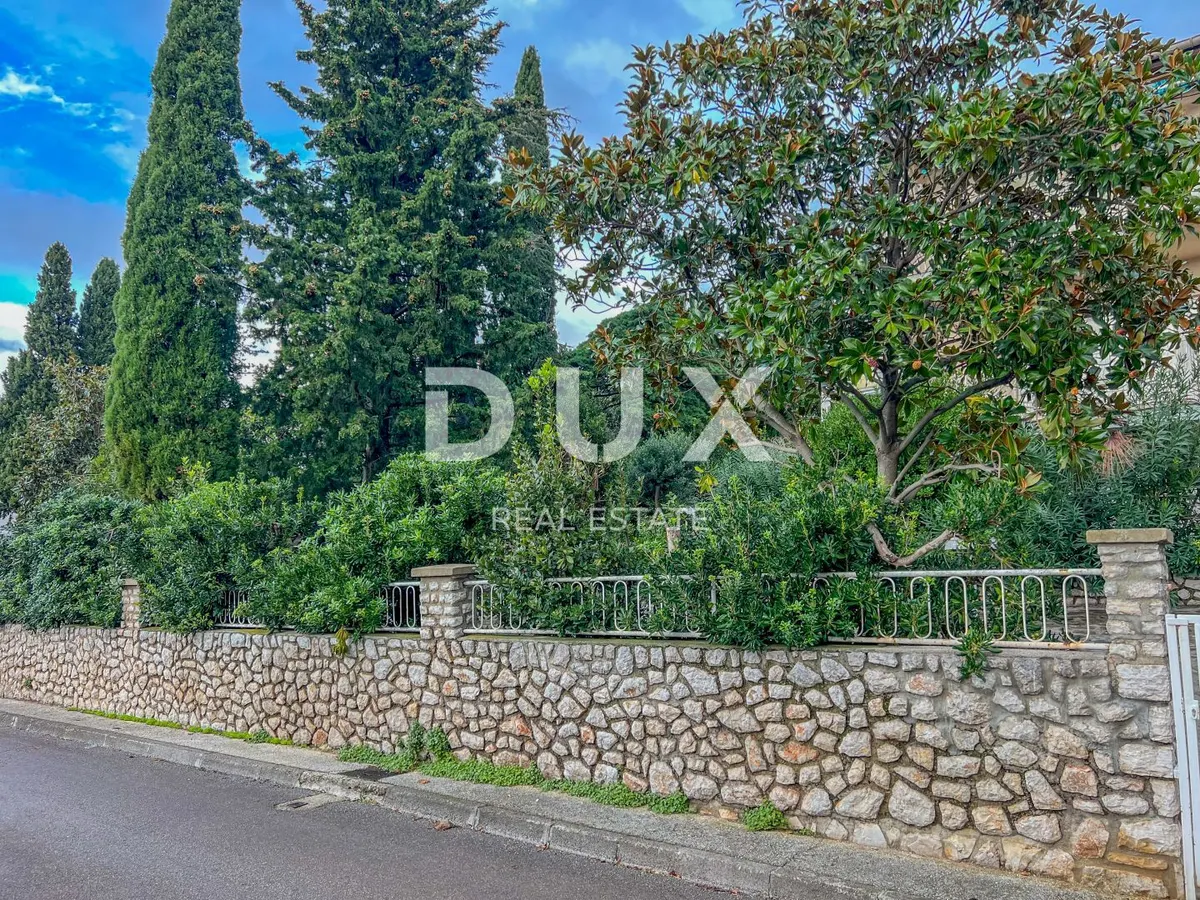 Kuća - Crikvenica, 300m2