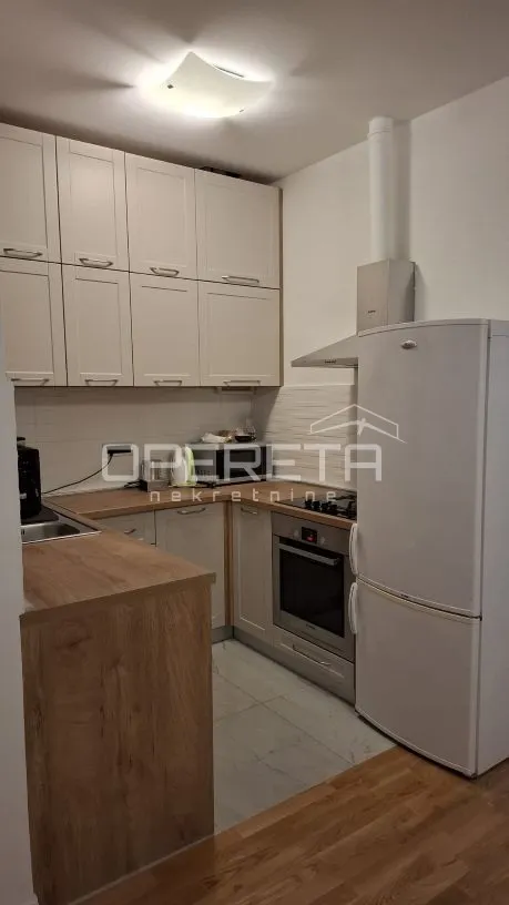 Ured - Primorska, Centar, Zagreb, 63m2