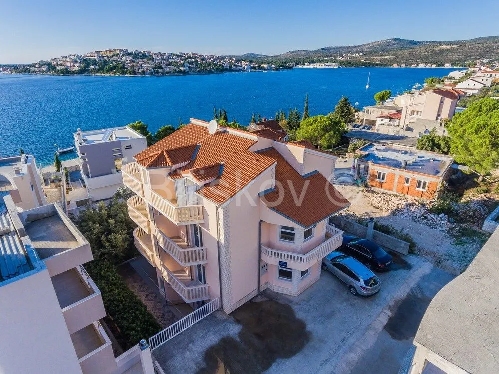 House - Rogoznica, 503m2