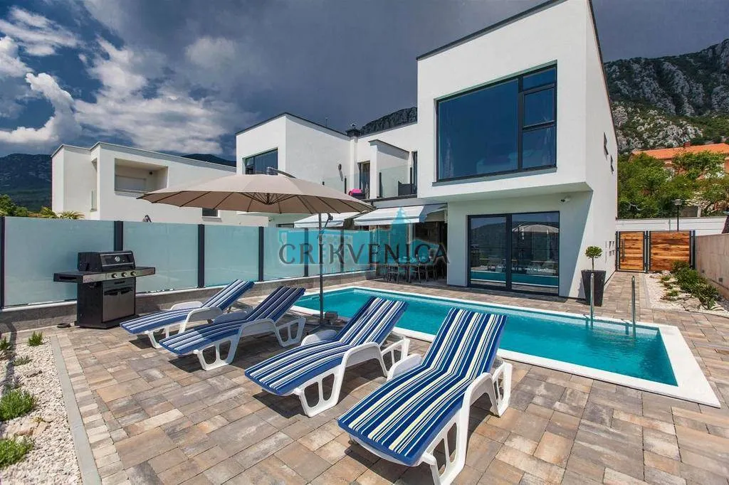 Kuća - Vinodolska Općina, 110m2
