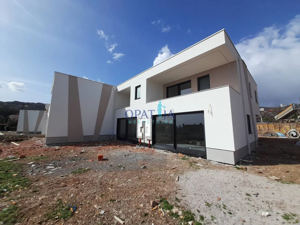 Stan - Opatija - Okolica, 164.63m2