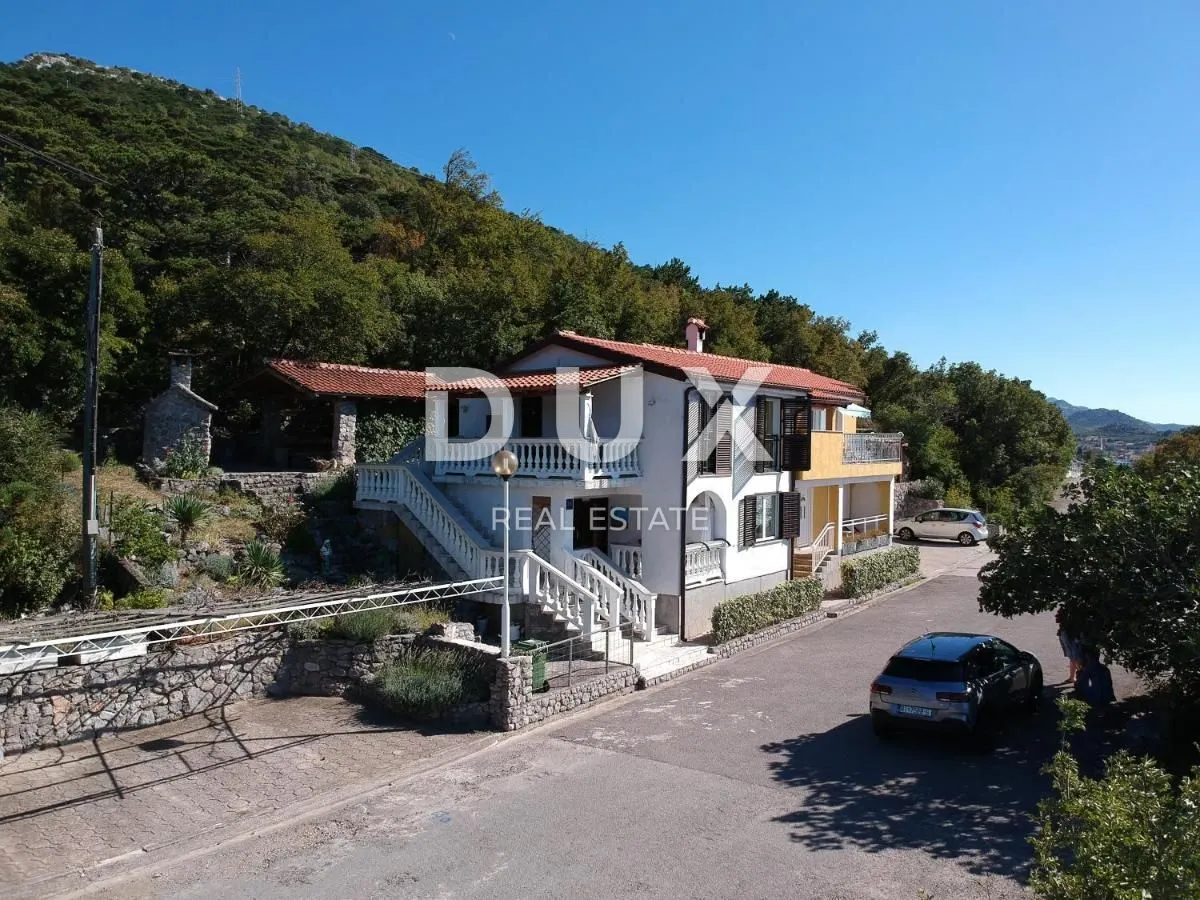 Kuća - Senj, 230m2