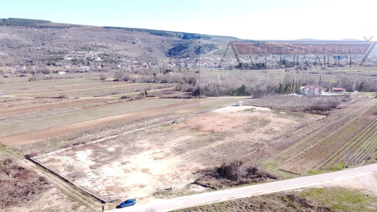 Land - Imotski, 11430m2