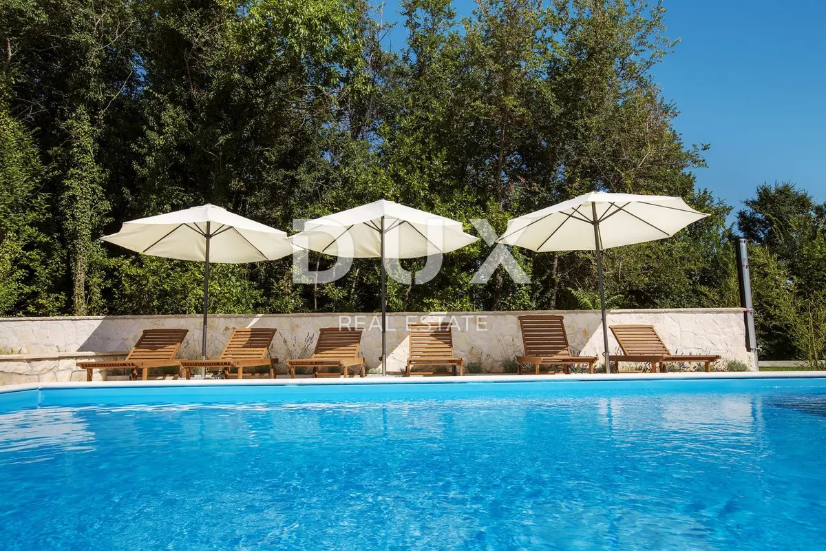 Kuća - Baška, 360m2