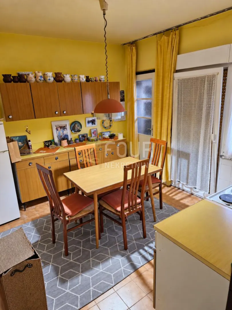 Stan - Pula, 64m2