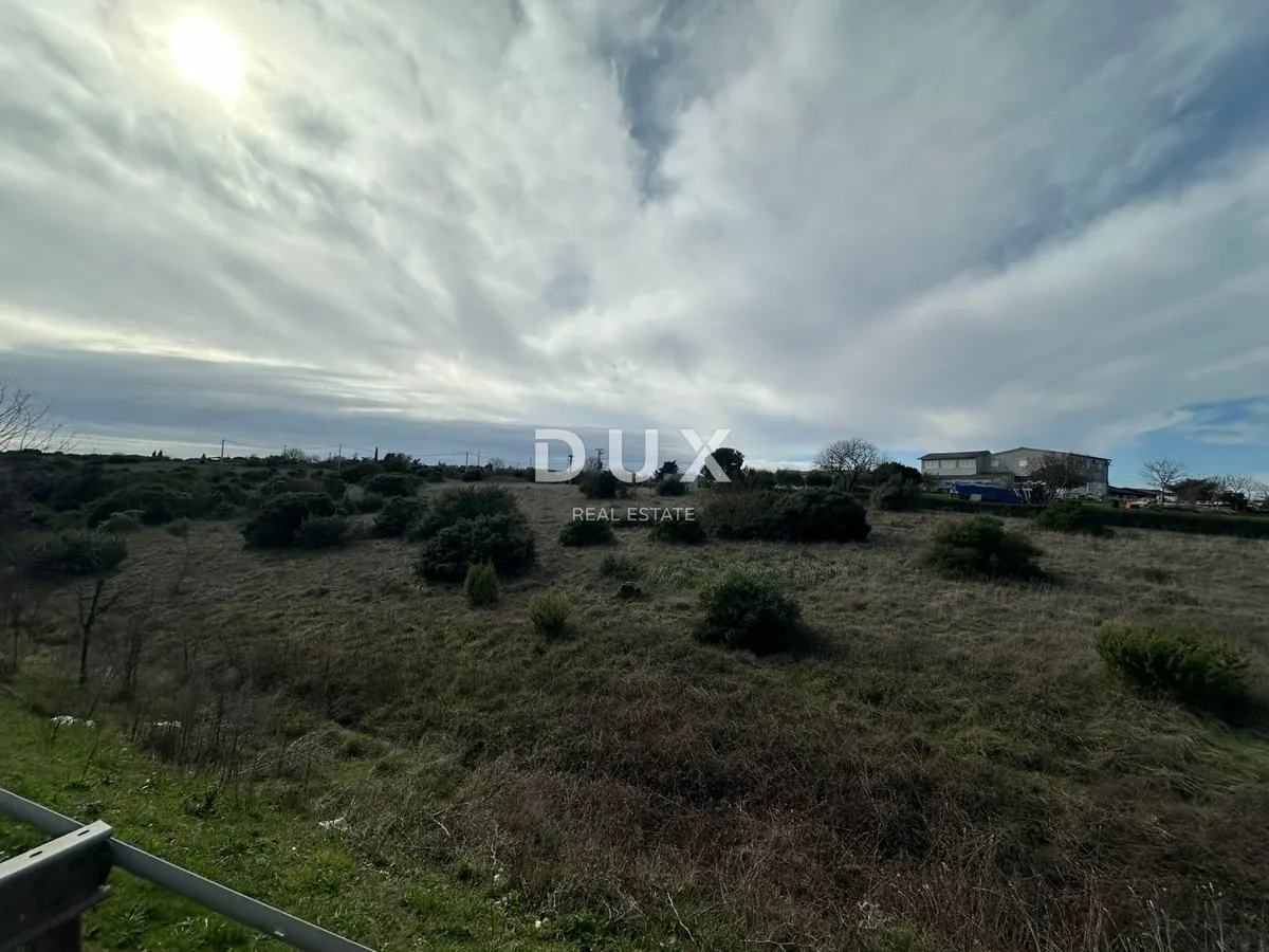 Zemljište - Pula, 9600m2