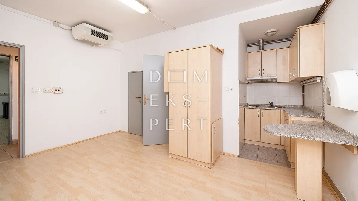 Office - Trešnjevka - Sjever, 110m2