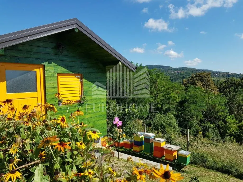 Zemljište - Podsused - Vrapče, 732m2