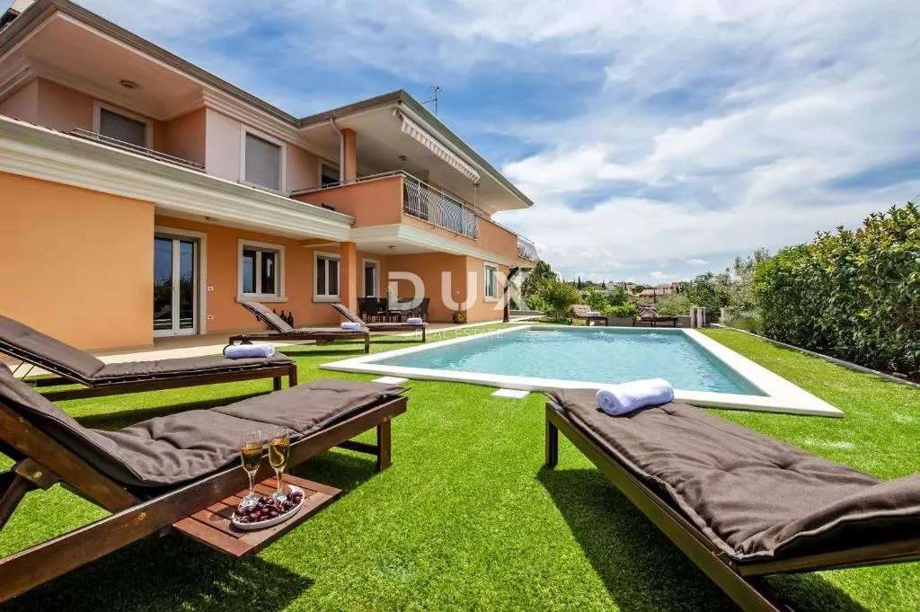 Kuća - Rovinj, 550m2